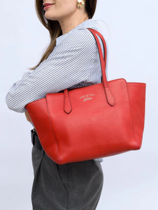 Bolsa Gucci Swing Tote - comprar online