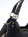 Bolsa Michael Kors Arlo Preta na internet