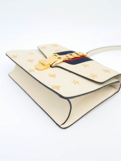 Bolsa Gucci Sylvie Medium - loja online