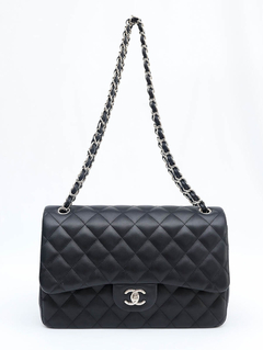 Bolsa Chanel Classica Jumbo na internet