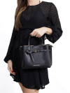 Bolsa Michael Kors Emilia Preta na internet