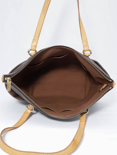 Bolsa Louis Vuitton Tottaly MM - comprar online