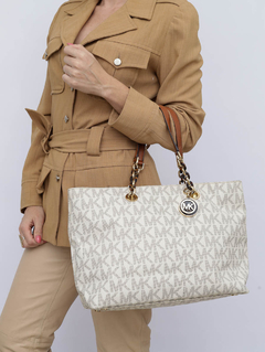 Bolsa Michael Kors Cynthia Média