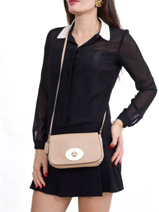 Bolsa Coach Pebble Leather Liv Crossbody - comprar online