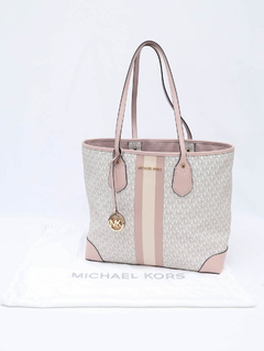 Bolsa Michael Kors Eva Tote na internet