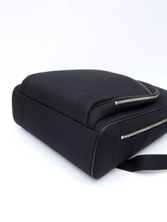 Mochila Louis Vuitton na internet