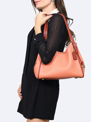 Bolsa Lori Shoulder Coach - comprar online