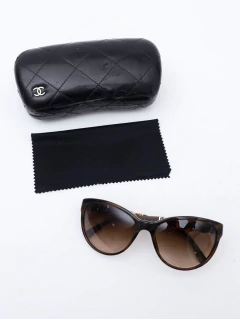Óculos de Sol Chanel 5215Q