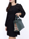 Bolsa Burberry Banner Tote na internet