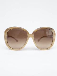Óculos de Sol Michael Kors Elizabeth na internet