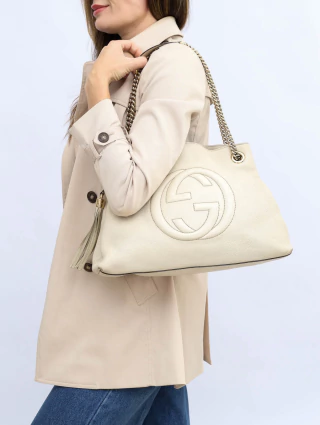 Bolsa Gucci Soho Chain Branca na internet