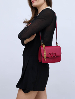 Bolsa Valentino Vsling Pink na internet