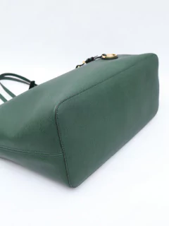 Bolsa Michael Kors JetSet Shopping Green - Paris Brechó