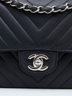 Chanel Chevron Lambskin Classic Medium Double