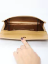 Clutch Saint Laurent Small Belle du Jour - comprar online
