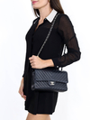 Chanel Chevron Lambskin Classic Medium Double na internet