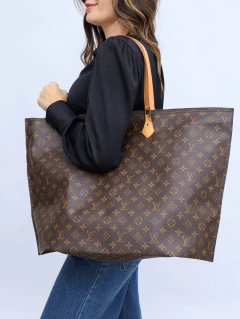 Bolsa Tote Louis Vuitton Sac Plat Monograma - comprar online