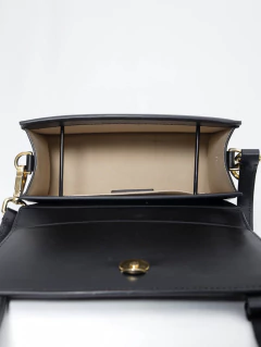 Bolsa Jacquemus tote Le Grand Chiquito na internet