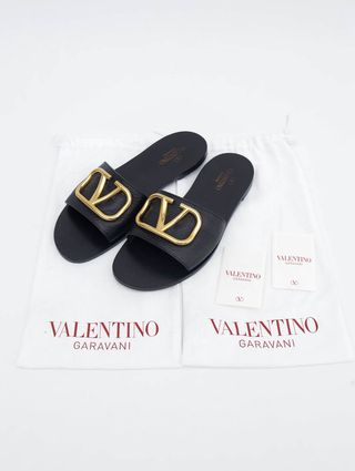 Sandália Rasteira Valentino Vlogo - comprar online