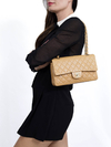 Bolsa Chanel Lambskin Bege Duble Flap na internet