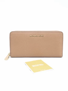 Carteira Jet Set Travel Média De Couro Bege