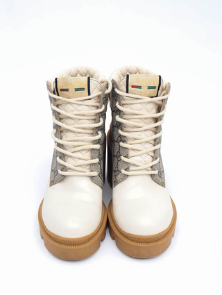 Gucci Ankle Boots Beige Ebony GG - comprar online