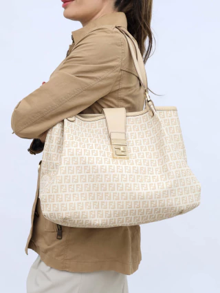 Bolsa Fendi Zucchino Spalmati Coated Canvas Tote - comprar online