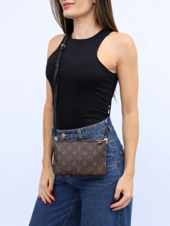 Louis Vuitton Pochette Double Zip Monogram Giant Reverse - comprar online