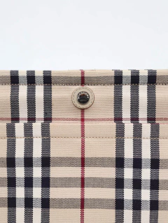 Bolsa Burberry Haymarket Canvas Hobo - comprar online