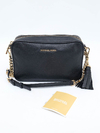 Bolsa Michael Kors Monograma Camera Bag na internet