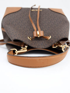 Bolsa Michael Kors na internet