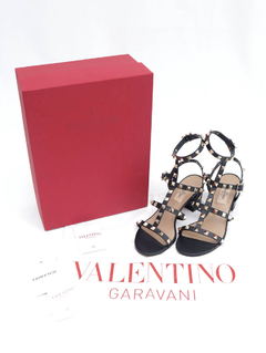 Sandália Valentino Rockstud Couro - Tam 35 BRA - comprar online