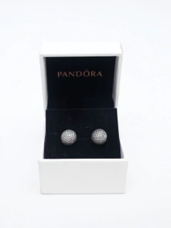 Brincos Pavê Glamour da Pandora - comprar online