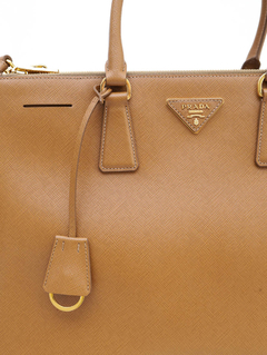 Bolsa Galleria Saffiano Caramel 1M1132 - comprar online
