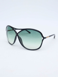 Imagem do Óculos de Sol Tom Ford Vicky TF184