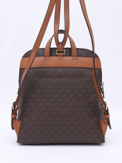 Mochila Michael Kors Rhea Zip Logo - Paris Brechó