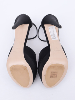 Sapato Miu Miu Crystal Peep Toe Pumps - 38 BRA - loja online