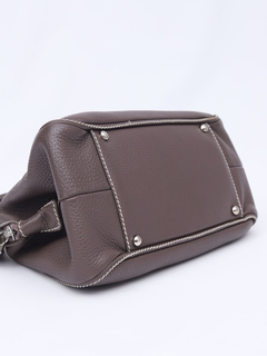Bolsa Chanel Calfskin Small Tassel Bowler na internet