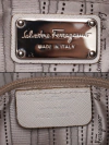 Salvatore Ferragamo Gancini Romana Hobo - comprar online