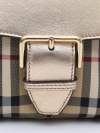 Bolsa Burberry Horseferry Check Small Dickens Crossbody - loja online