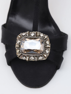 Sapato Manolo Blahnik Cetim Preto c/ Pedras - 35 BRA na internet