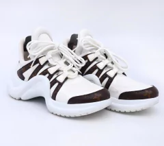 Sneaker LV Archlight 35/5 Brasil na internet