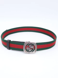 Cinto Gucci Cut Out G Buckle TAM 95 na internet