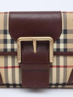 Burberry Haymarket Check Shoulder na internet