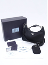 Prada Black Nylon 2005 Re-Edition - Paris Brechó
