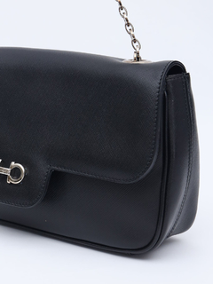 Bolsa Salvatore Ferragamo Saffiano Flap - Paris Brechó