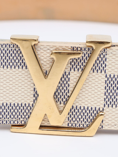 Cinto LV Initiales 40mm TAM 95 - loja online