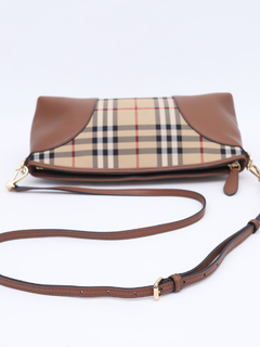 Burberry Haymarket Check Coated Crossbody na internet