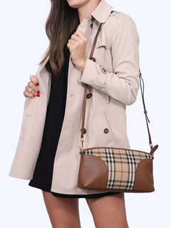 Burberry Haymarket Check Coated Crossbody - comprar online
