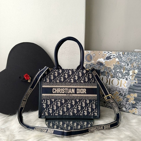 Bolsa Book Tote com alça